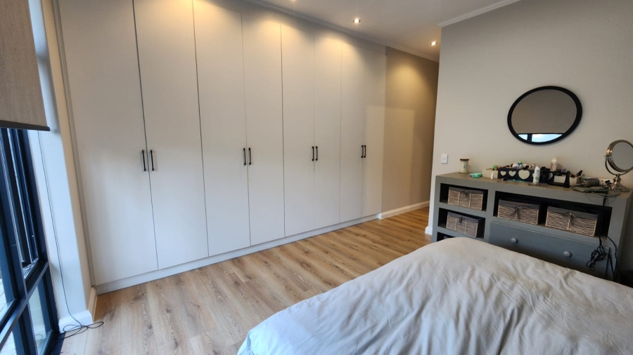 3 Bedroom Property for Sale in Glenwood Western Cape